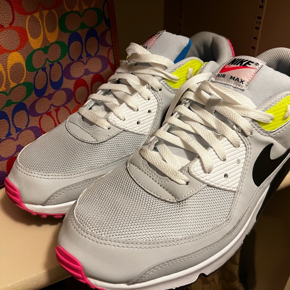 Nike Air Max 90